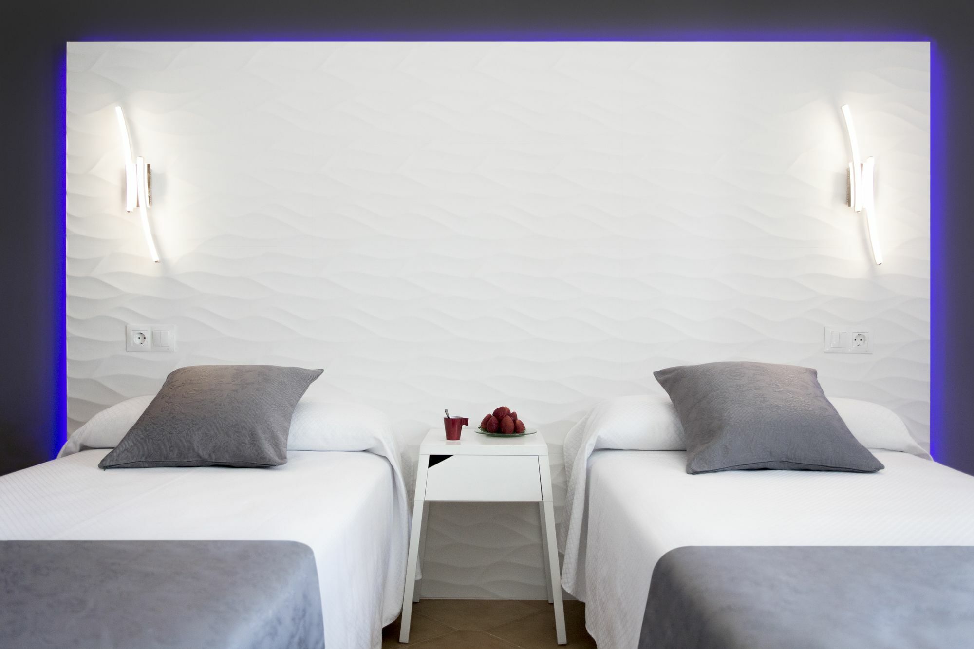 Hostal Alhambra - Adults Only Nerja Zewnętrze zdjęcie